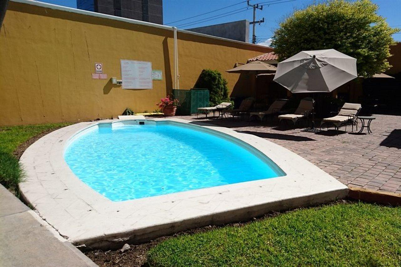Best Western Saltillo Exterior photo