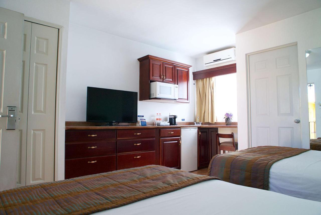 Best Western Saltillo Exterior photo