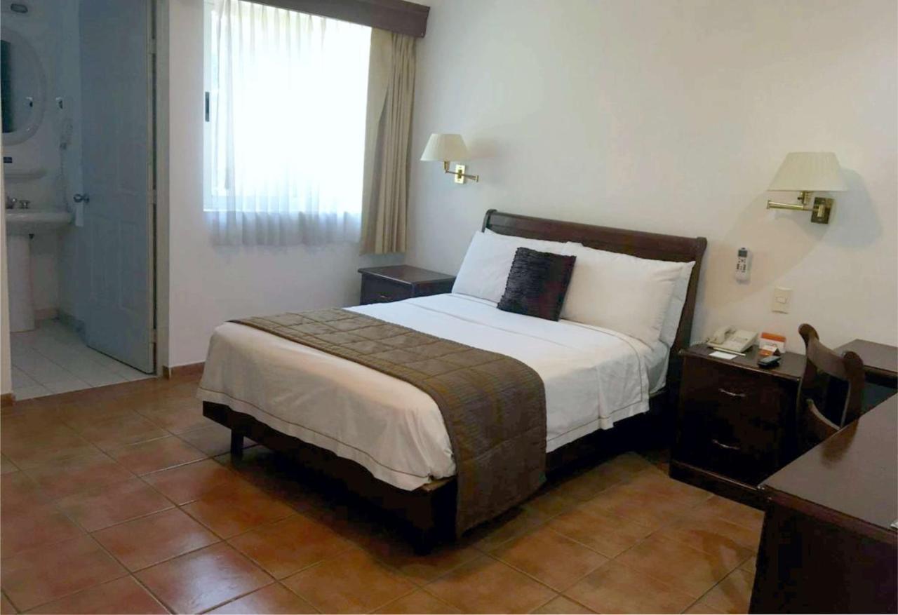 Best Western Saltillo Exterior photo